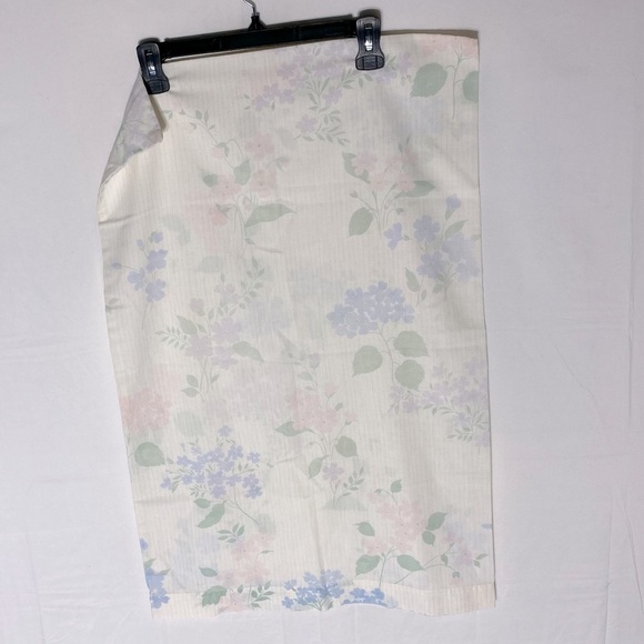 Vintage Floral Pastel Pillowcases x2 - Picture 12 of 14